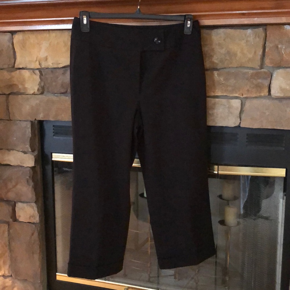 Josephine Chaus black dressy Capri